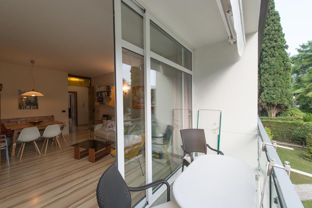 Appartement Lago Blu ริวาเดลการ์ดา ภายนอก รูปภาพ